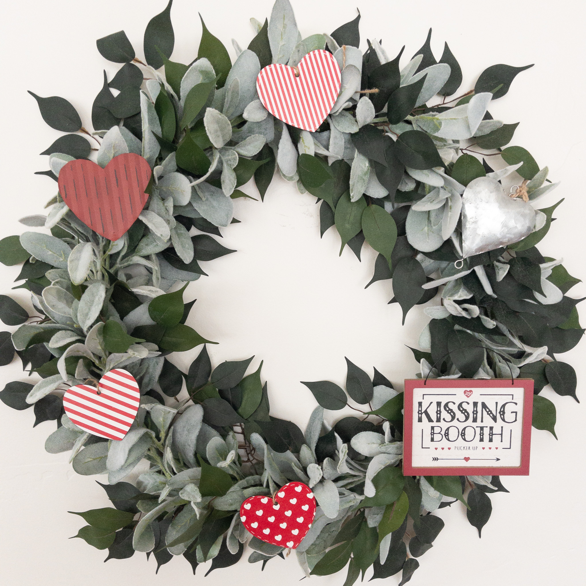 Kissing Booth