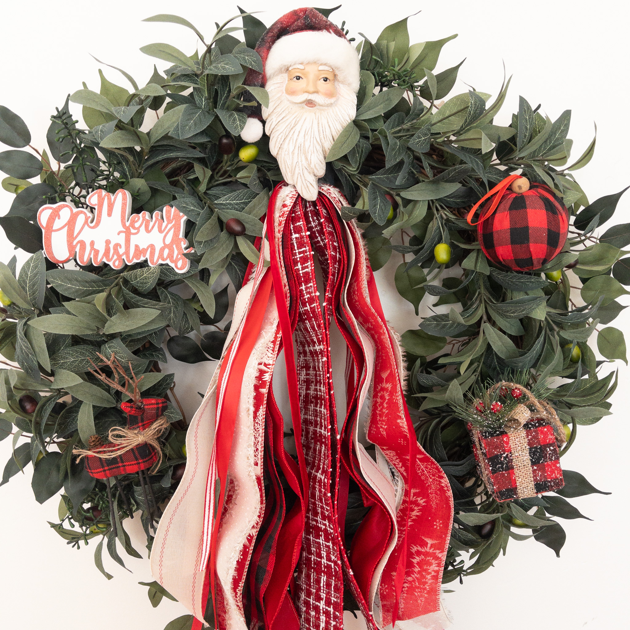 Classic Santa and Sleigh (7 piece set)