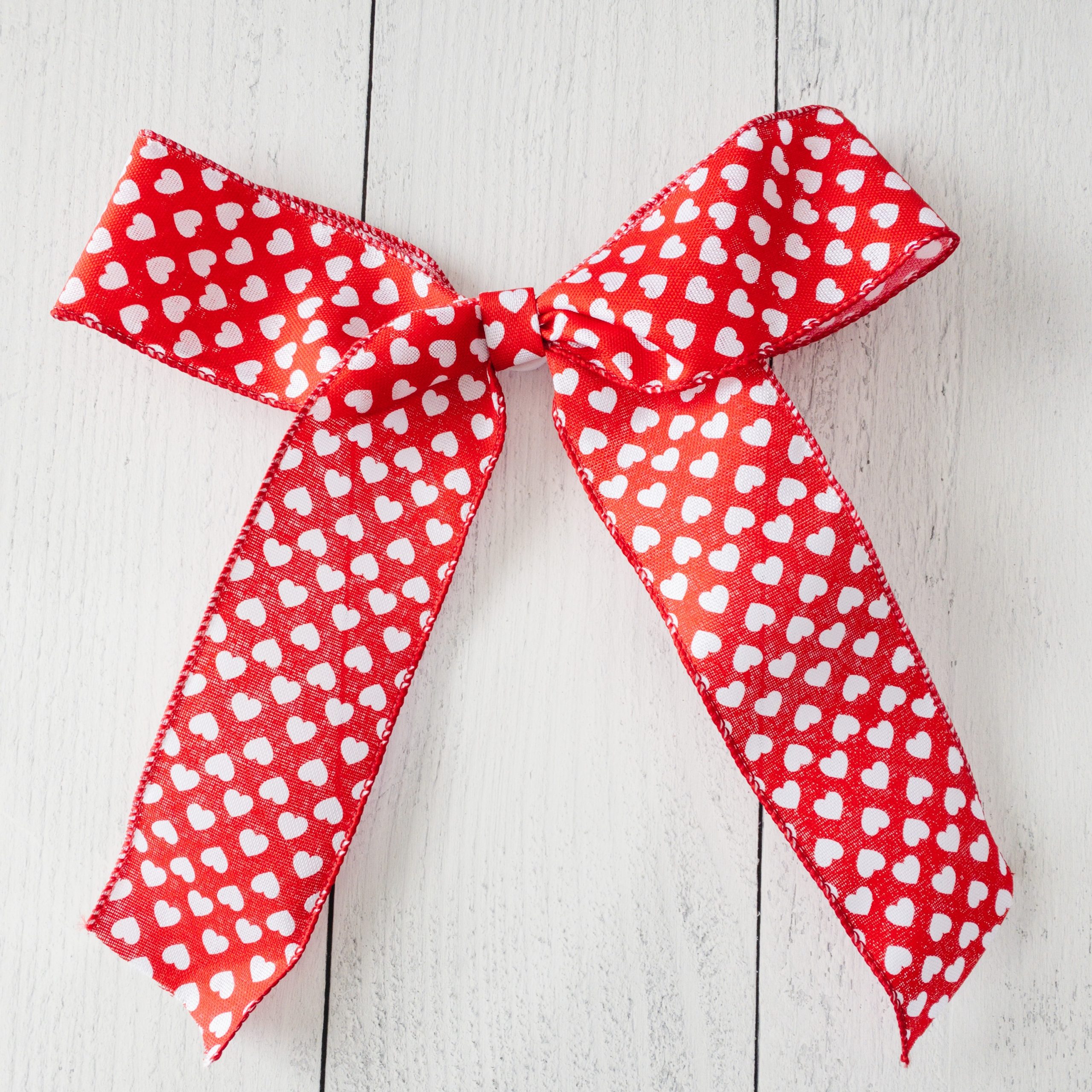 Red Hearts Bow