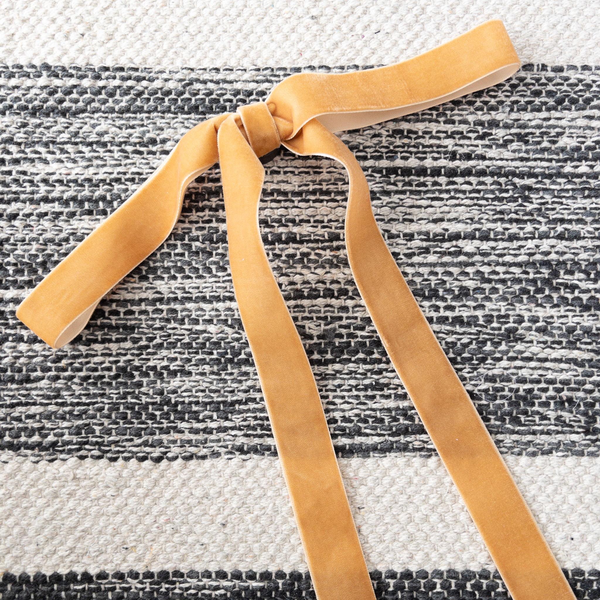 Light Brown Velvet Long Bow