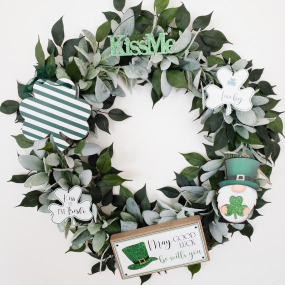 Glittered Enamel St Patrick’s Day Words - Image 3